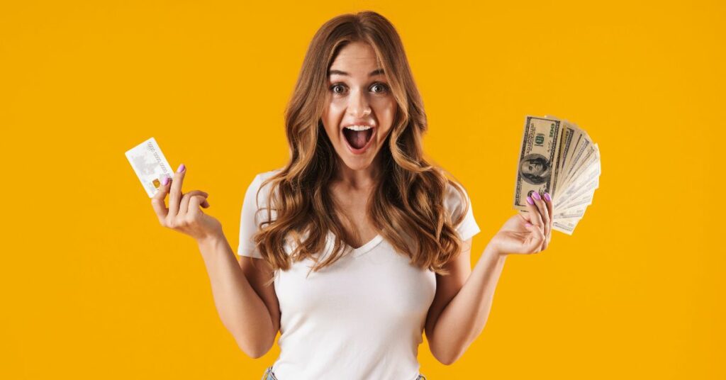 Happy getting Cash back using Credit Card